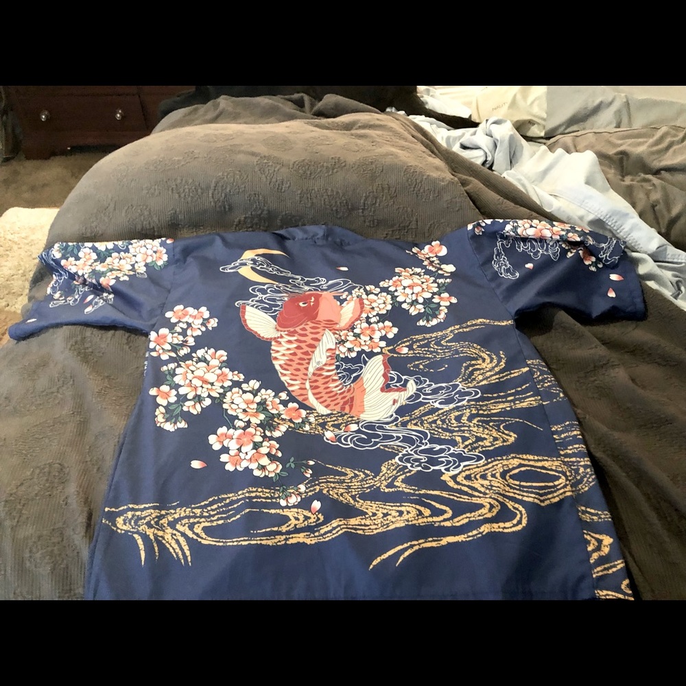 Short kimono